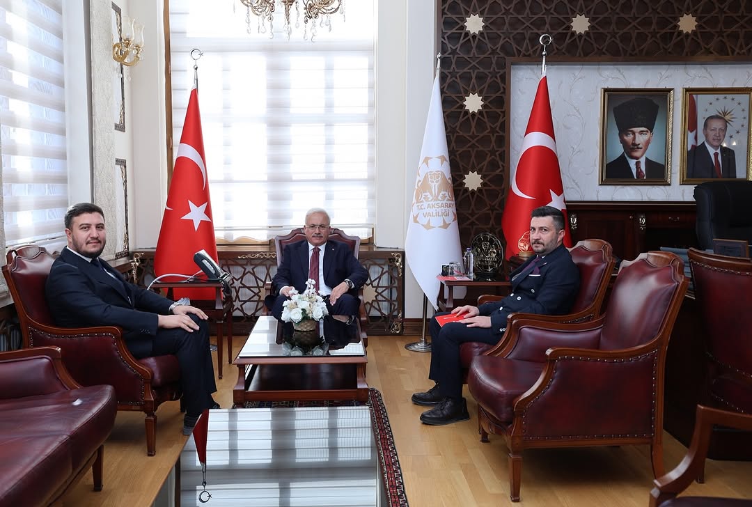 Aksaray Valisi Mehmet Ali Kumbuzoğlu, Yeniden Refah Partisi İl Başkanı'nı Kabul Etti