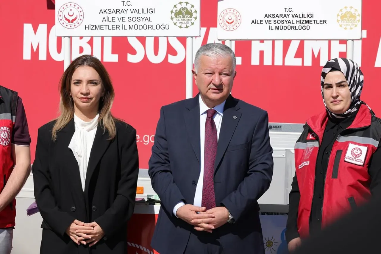Aksaray'da Mobil Sosyal Hizmet Aracı Sahada Hizmete Başladı