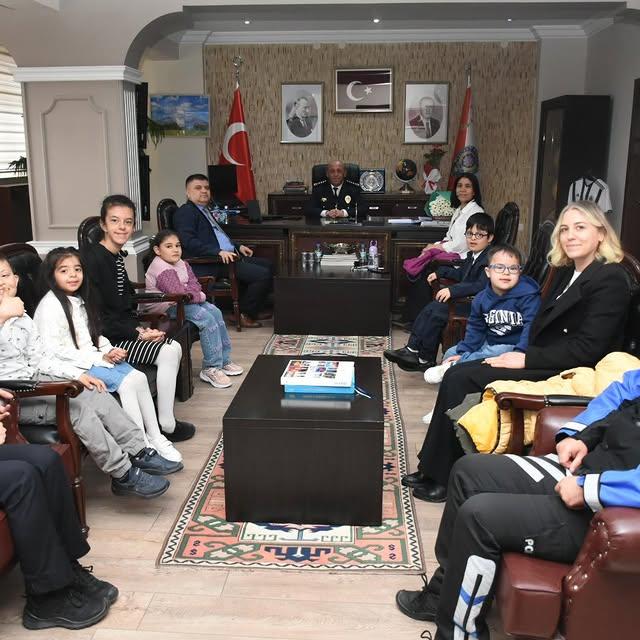 Aksaray Emniyet Müdürlüğü'nden Polis Haftası Ziyareti