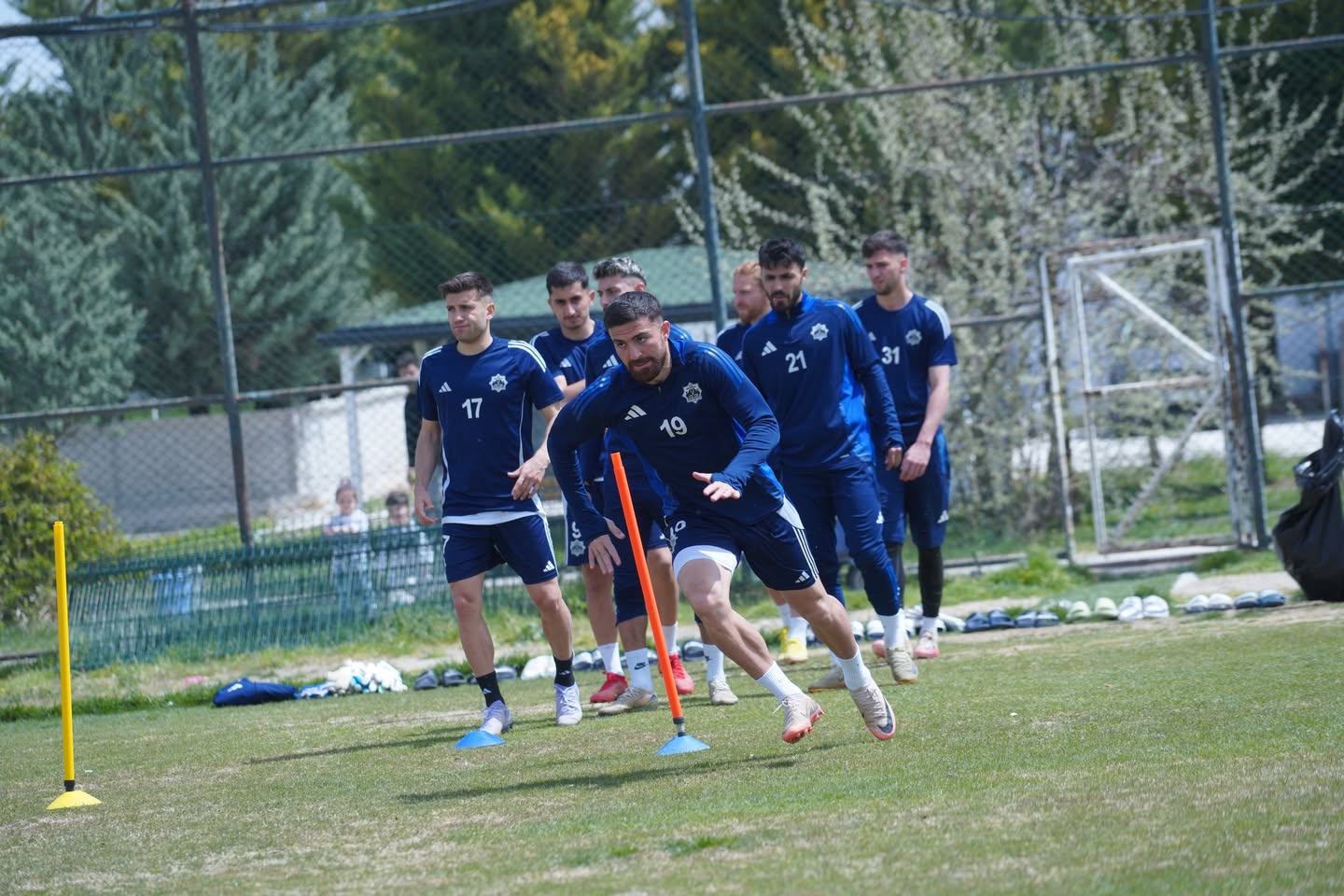 Aksarayspor, Karacabey Belediyespor Maçıyla Liderlik Mücadelesine Devam Ediyor