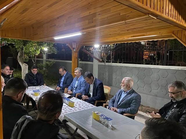 Aksaray AK Parti Ekibi, Sevda Demirtaş'ın Ailesine Taziye Ziyareti Yaptı