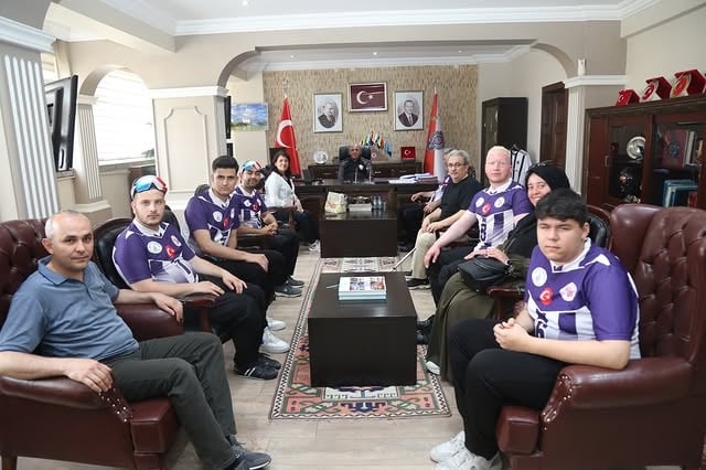 Aksaray Emniyet Müdürü, Görme Engelliler Müsabakaları İçin İlimize Gelen Takımı Ağırladı