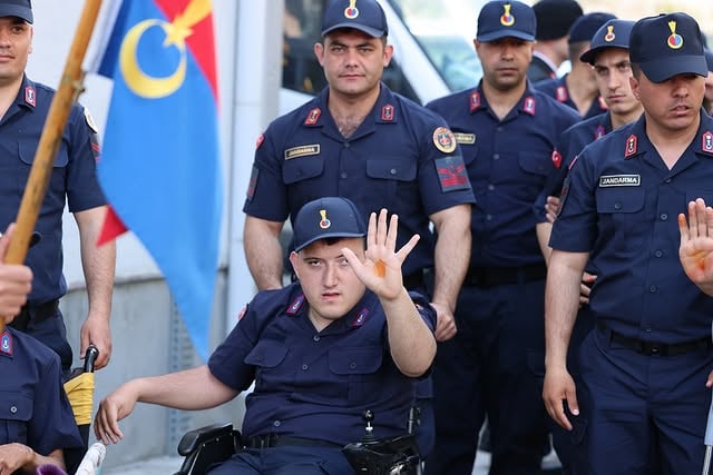 Aksaray'da Engelliler Haftası Töreni: Temsili Askerlik ile Gurur ve Heyecan