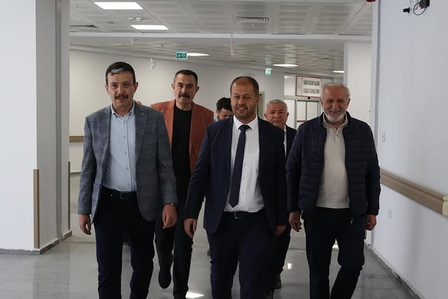 AK Parti İl Başkanı Aktürk, Hastanede Hasta Ziyareti Gerçekleştirdi