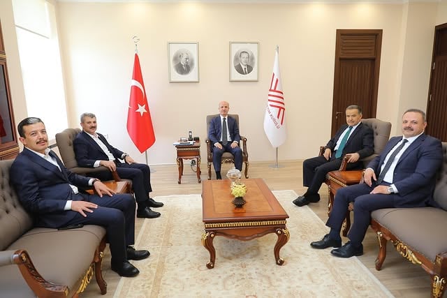 Aksaray Milletvekili Aydoğdu, YÖK Başkanı Özvar'ı Ziyaret Etti