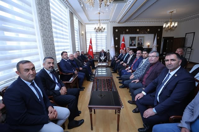 Aksaray Valisi Kumbuzoğlu, Veteriner Hekimler Birliği'ni Ağırladı