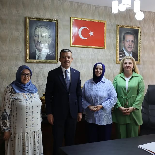 AK Parti Aksaray İl Başkanı Hamza Aktürk'e Kadın Kolları Ziyareti