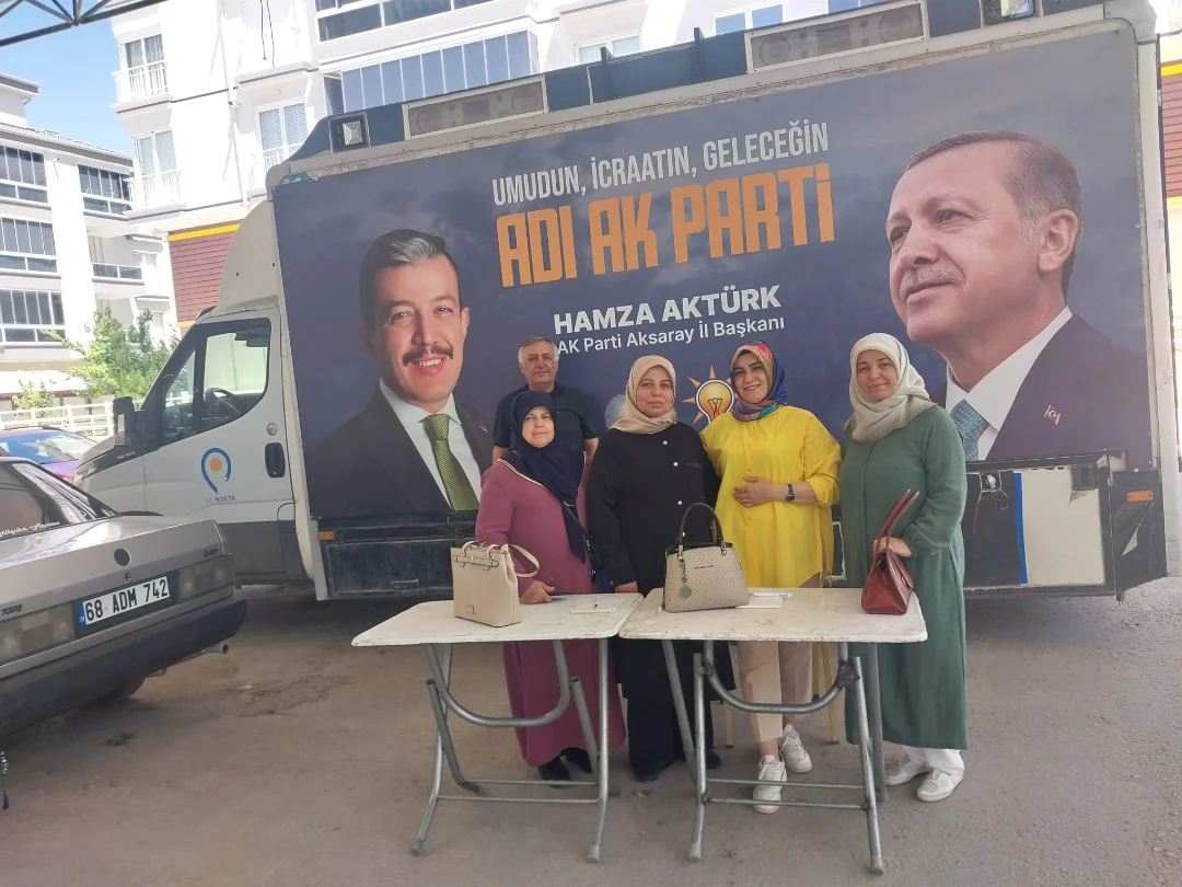 AK Parti Aksaray İl Teşkilatı Hanımeli Pazarı'nda Üye Kaydı Çalışması Başlattı