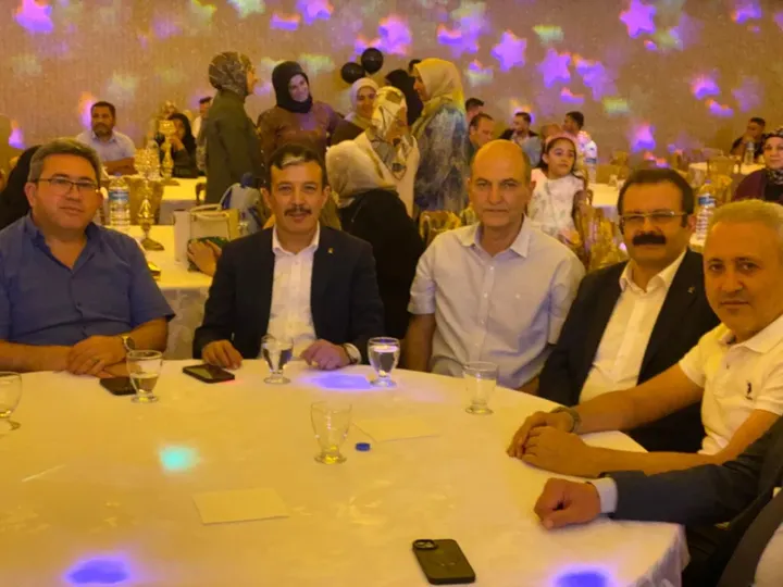 AK Parti Aksaray İl Başkanı Hamza Aktürk, Genç ve Karatay Ailelerinin Düğün Merasimine Katıldı