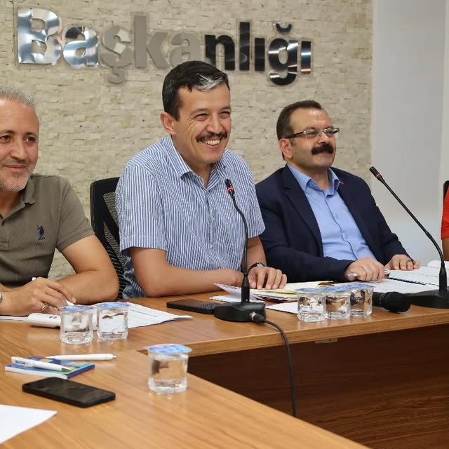 Aksaray AK Parti İl Başkanı Aktürk, Haftalık Yönetim Kurulu Toplantısı Gerçekleştirdi