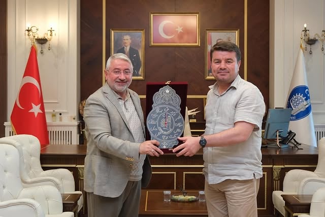 Aksaray Belediye Başkanı Dinçer, Çorum'u Ziyaret Etti