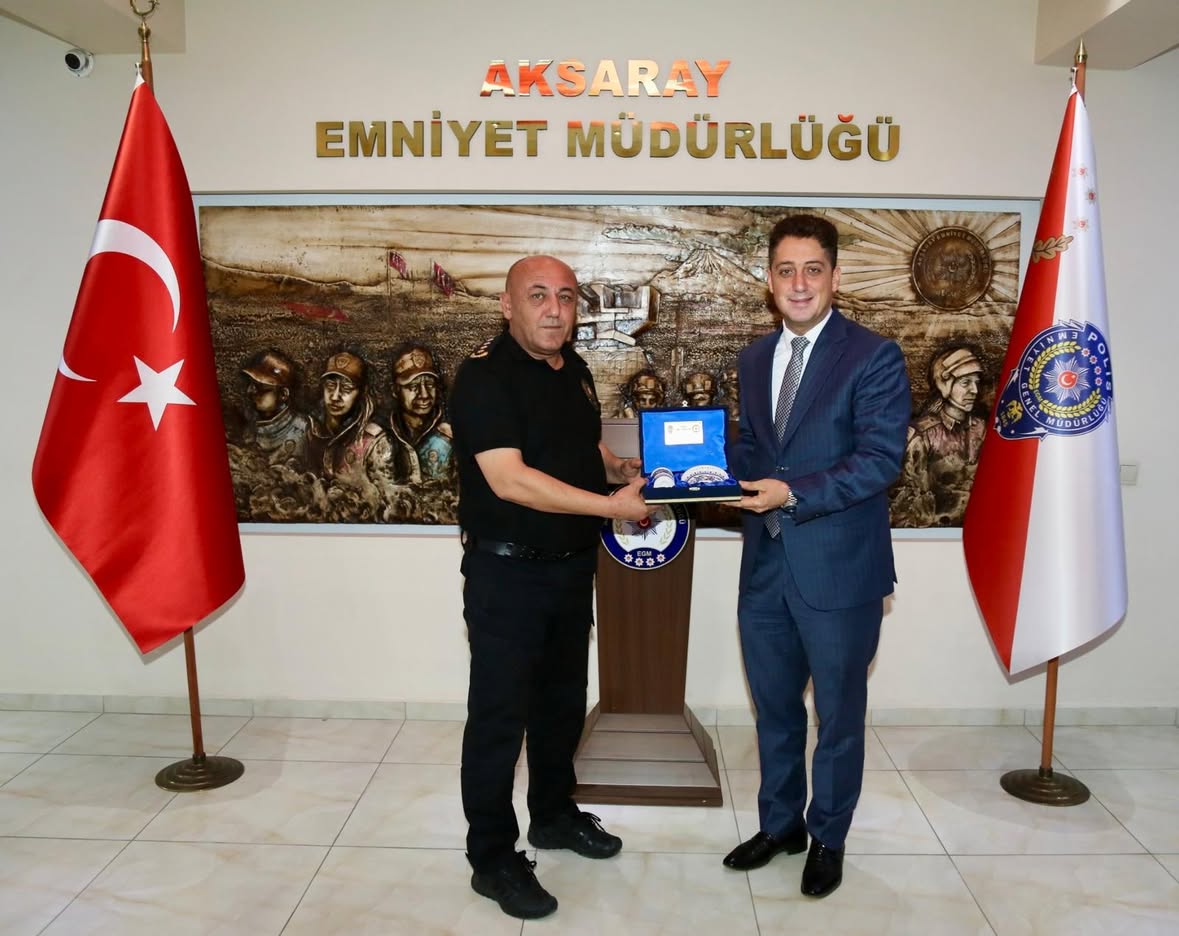 Aksaray Emniyet Müdürü, Antalya'ya Atanan Cumhuriyet Savcısına Veda Etti