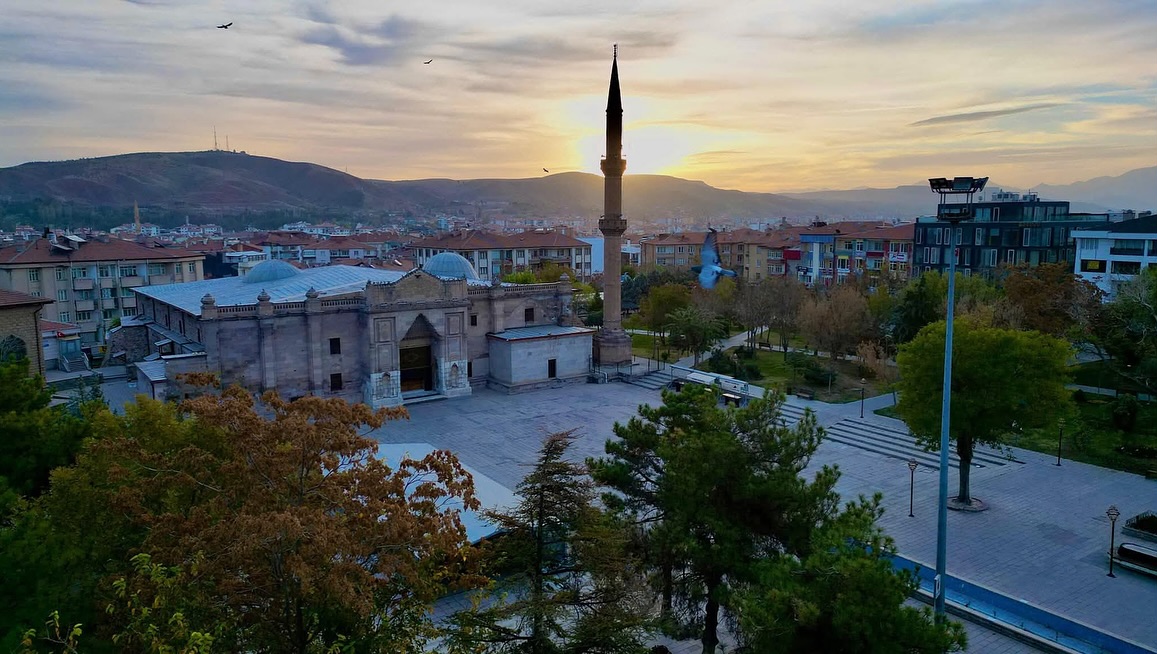 Aksaray'da Haftasonu Keyfi ve Başkan Dinçer'in Mesajı