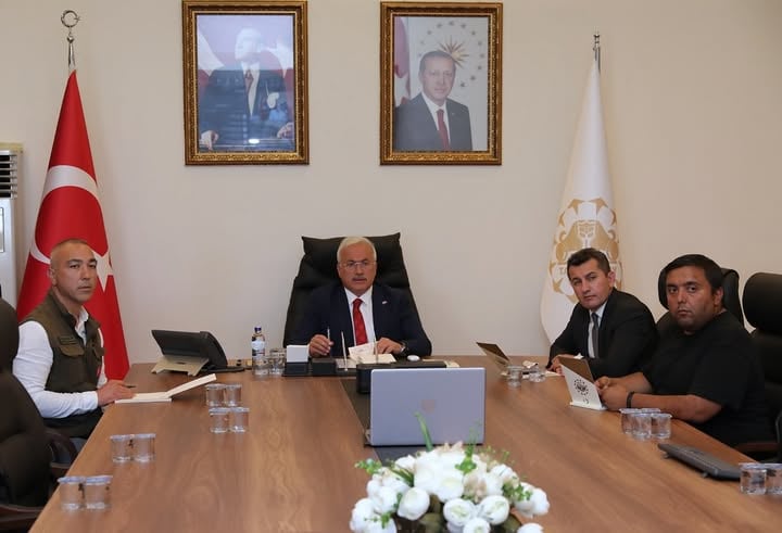 Aksaray'da Sahipsiz Sokak Hayvanları İçin Toplanma Talimatı