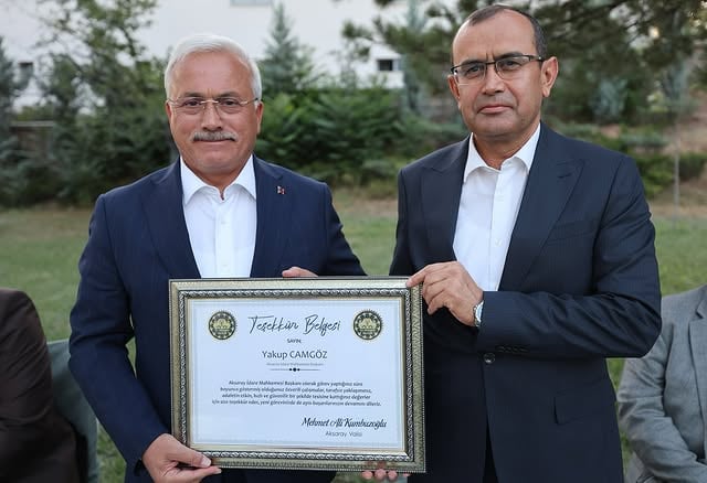 Aksaray Valisi Kumbuzoğlu, İdare Mahkemesi Başkanı Camgöz'e Veda Etti
