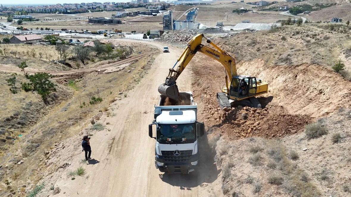 Aksaray'da Yeni Yol Çalışmaları Devam Ediyor