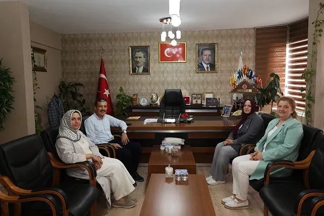 AK Parti Aksaray İl Başkanı Hamza Aktürk'e Kadın Kolları Ziyareti