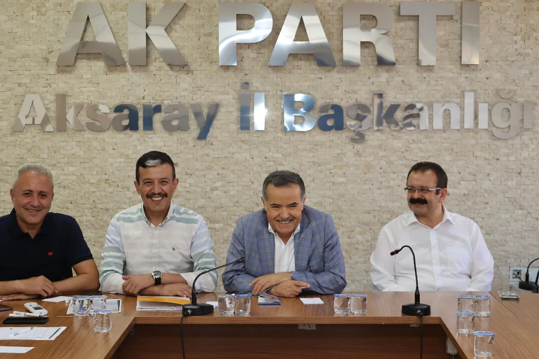 Aksaray AK Parti Teşkilatı, Türkiye Yüzyılı Vizyonu İçin İstişare Toplantısı Yaptı