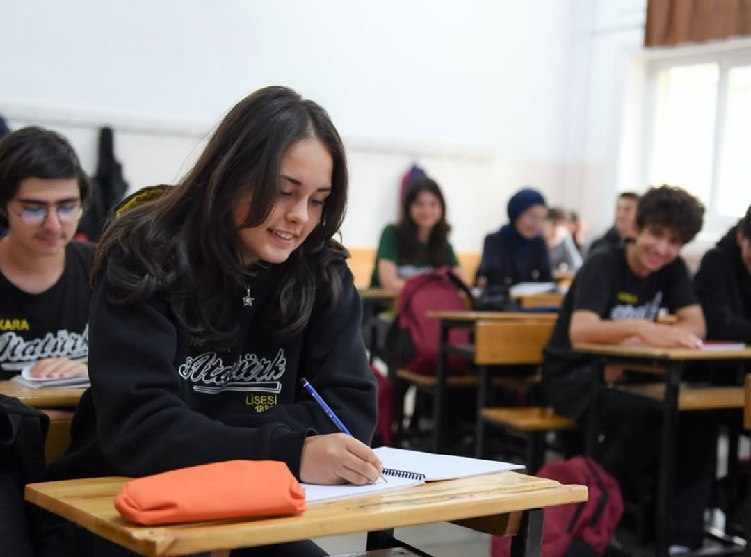 LGS Yerleştirme Sonuçları Aksaray'da Açıklandı: Liselerde Nakil İşlemleri Tamamlandı