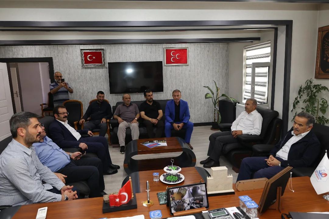 Aksaray AK Parti Delegeleri Ortaköy Belediye Başkanı'nı Ziyaret Etti
