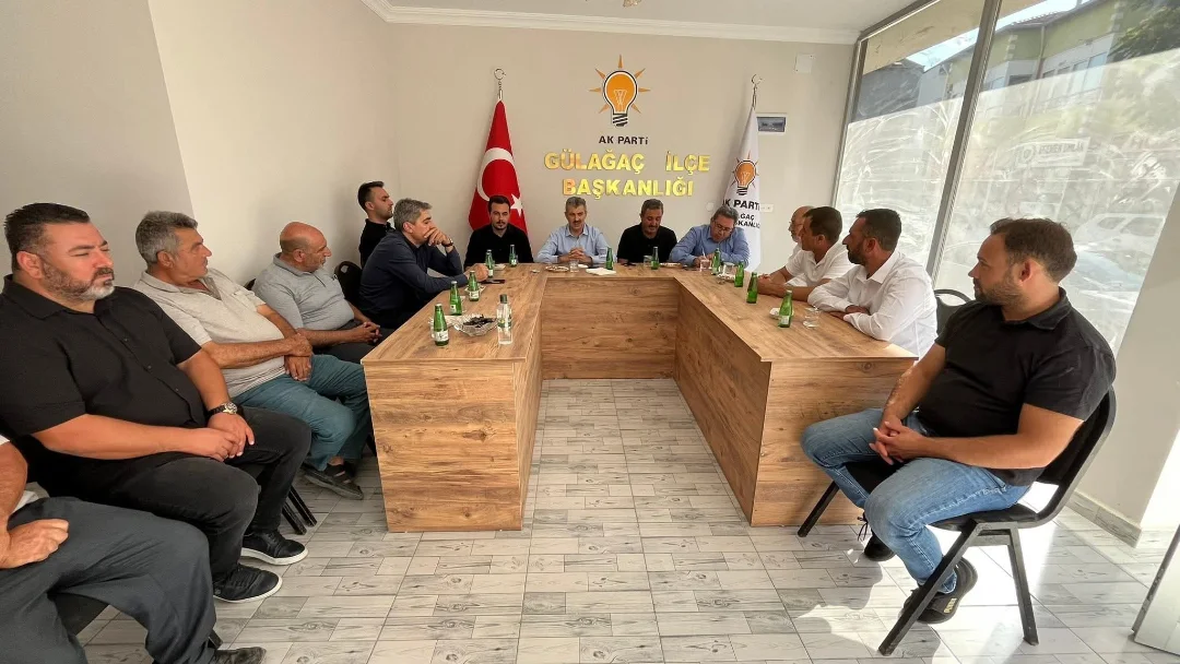Aksaray AK Parti'de Danışma Meclisi Toplantısı: 2028 Hedeflerine Yönelik Stratejiler Değerlendirildi