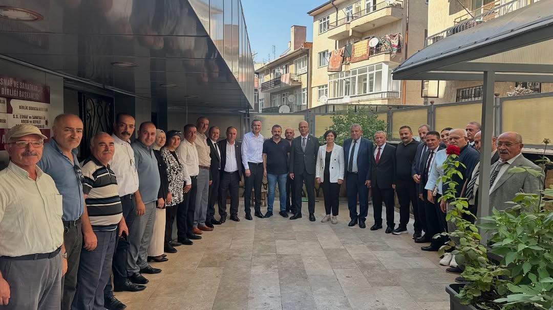 Aksaray Milletvekili Yaldır, Kırşehir Esnaf ve Sanatkârlar Odaları Birliği'ni Ziyaret Etti
