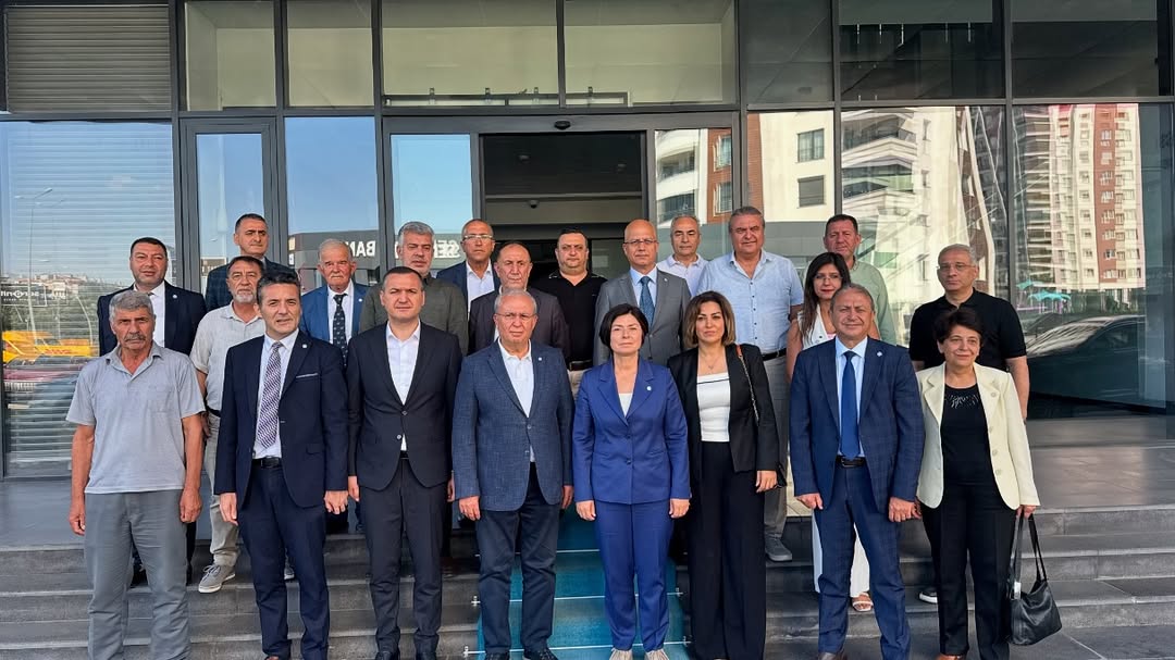 İYİ Parti Heyeti Kayseri Ticaret Odası'nı Ziyaret Etti