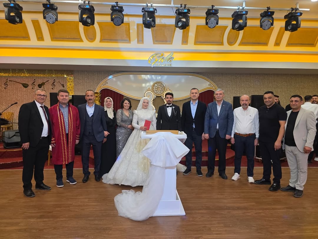 Aksaray Milletvekili Turan Yaldır, Sena ve Mustafa Çeşmin Düğününe Katıldı