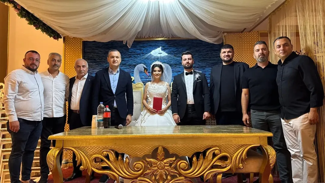 Aksaray'da Evlilik Sevinci: Ezgi ve Hüseyin Bir Ömür Boyu Mutluluk İçin 