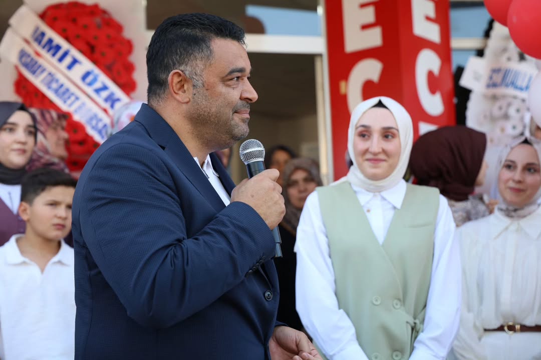 Aksaray'da Yeni Eczane Açıldı: Sevindiler Eczanesi Kapılarını Açtı