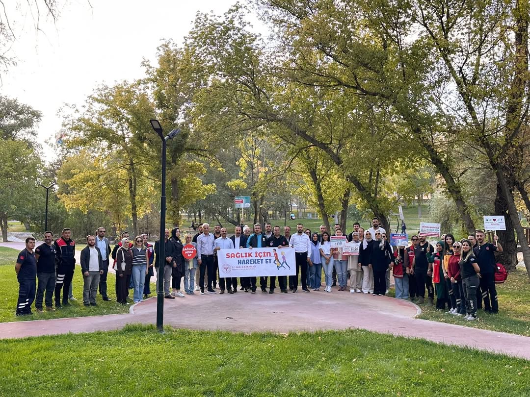 Aksaray'da Dünya Yürüyüş Günü Etkinliği Düzenlendi