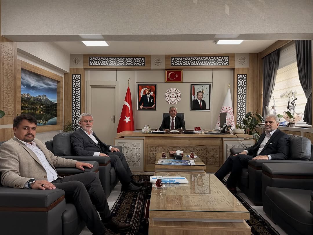 Aksaray İl Milli Eğitim Müdürü Metin Alpaslan, Ufka Yolculuk Yarışması Heyetini Ağırladı