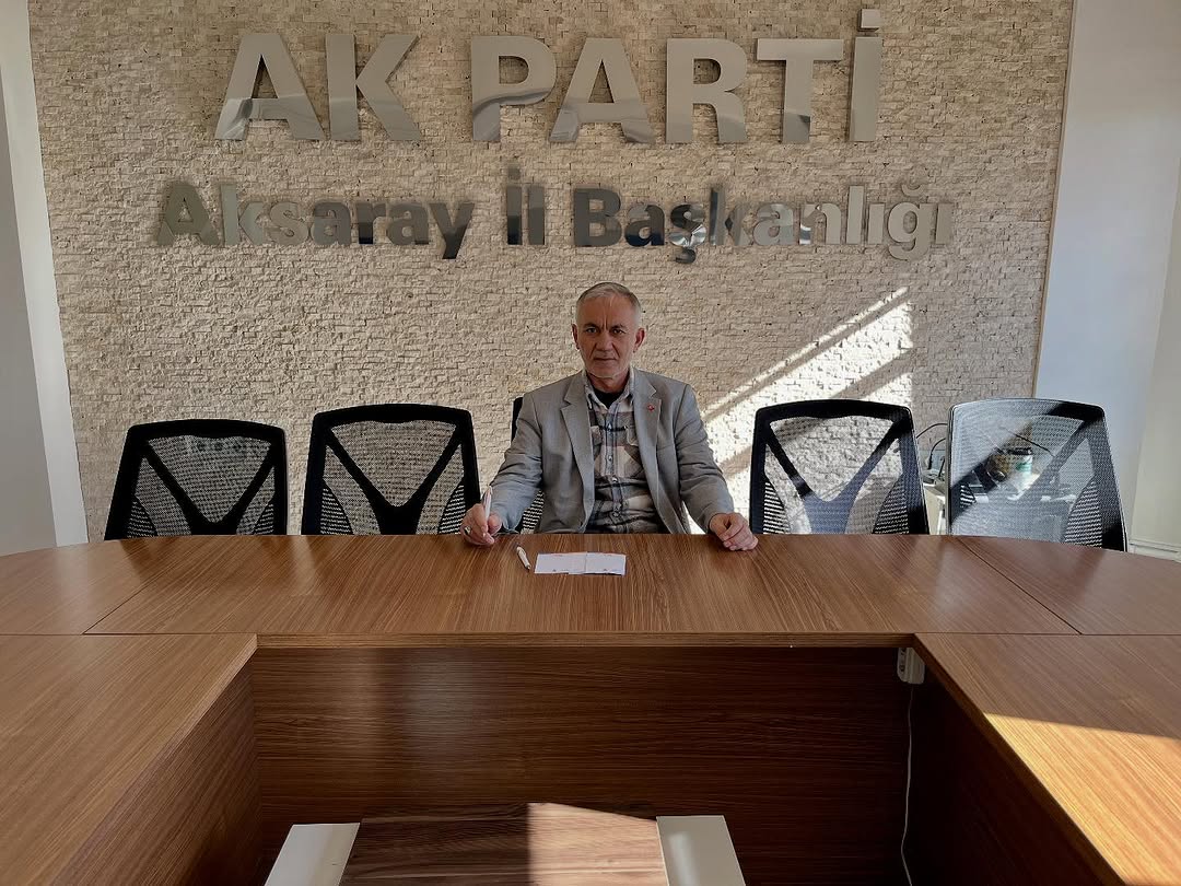 AK Parti Aksaray İl Başkanlığında Nöbetçi İl Yönetim Kurulu Üyesi Eyüp Tarhan Görevde