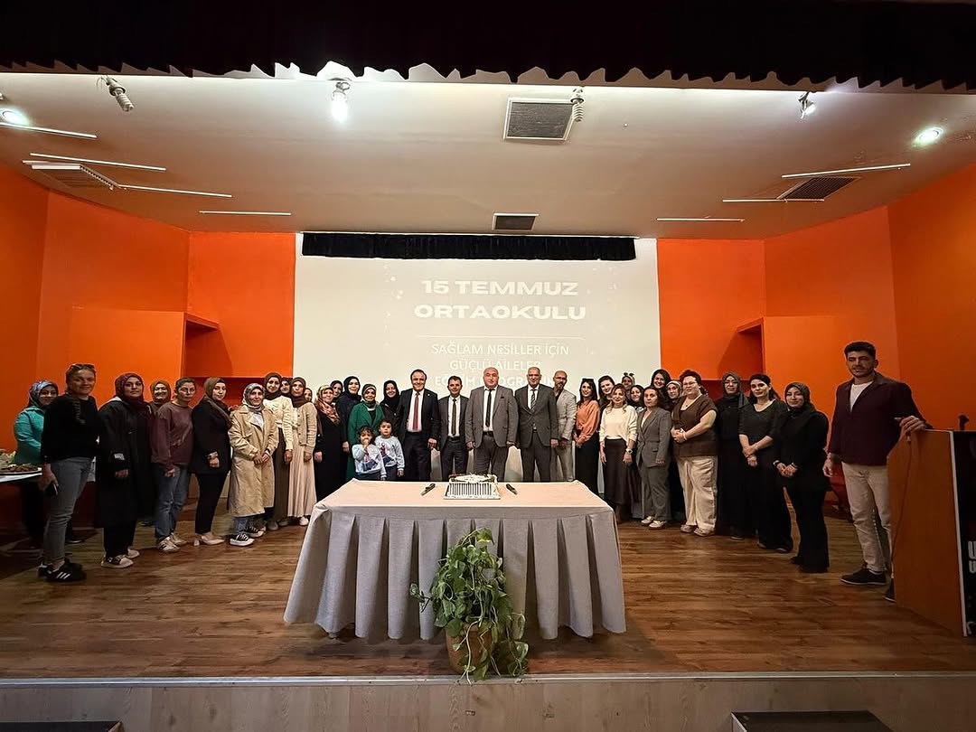 Aksaray'da Sağlam Nesiller İçin Güçlü Aileler Eğitimi Düzenlendi