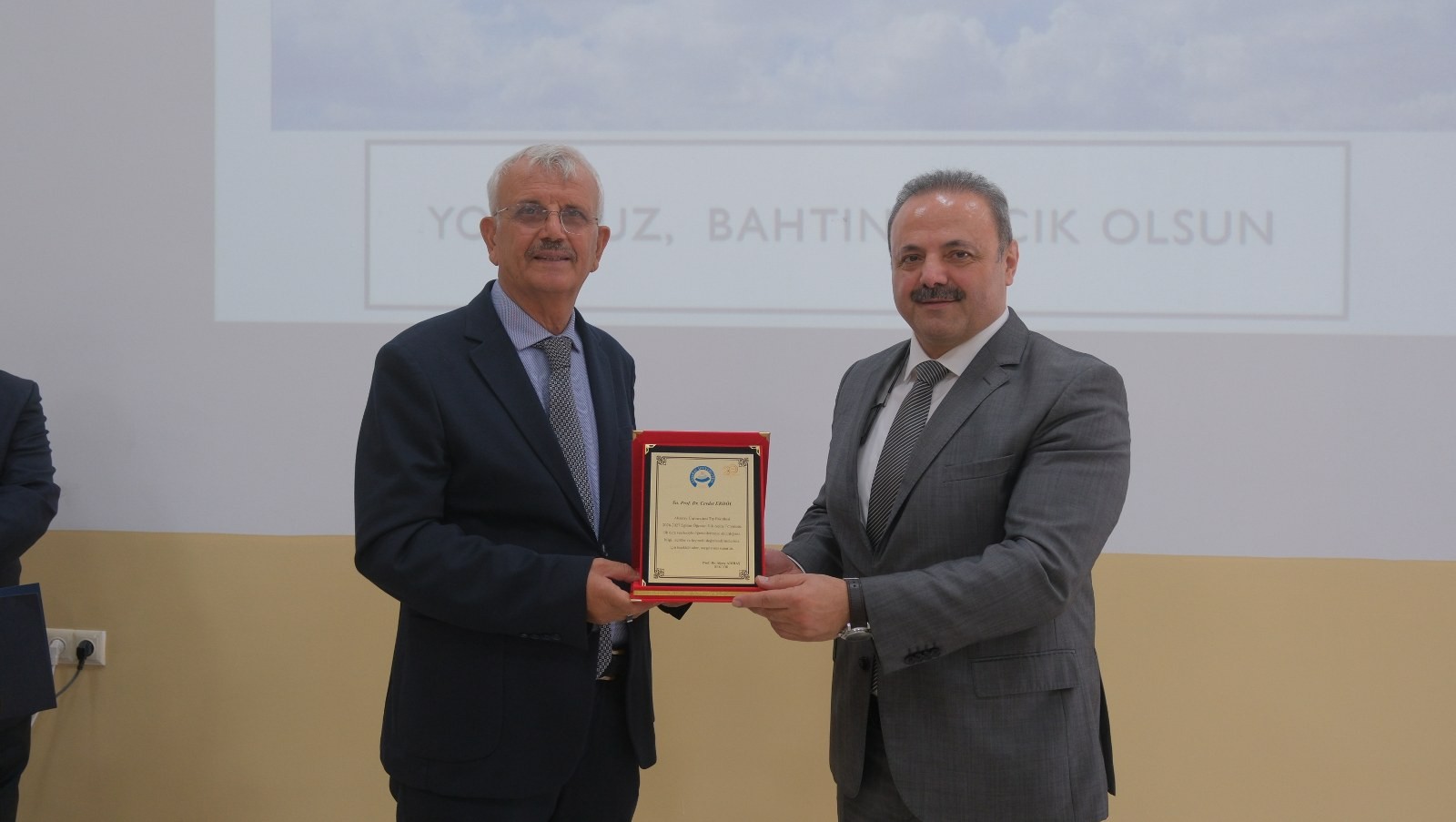 ASÜ Tıp Fakültesinde yeni öğrenciler için oryantasyon programı başladı