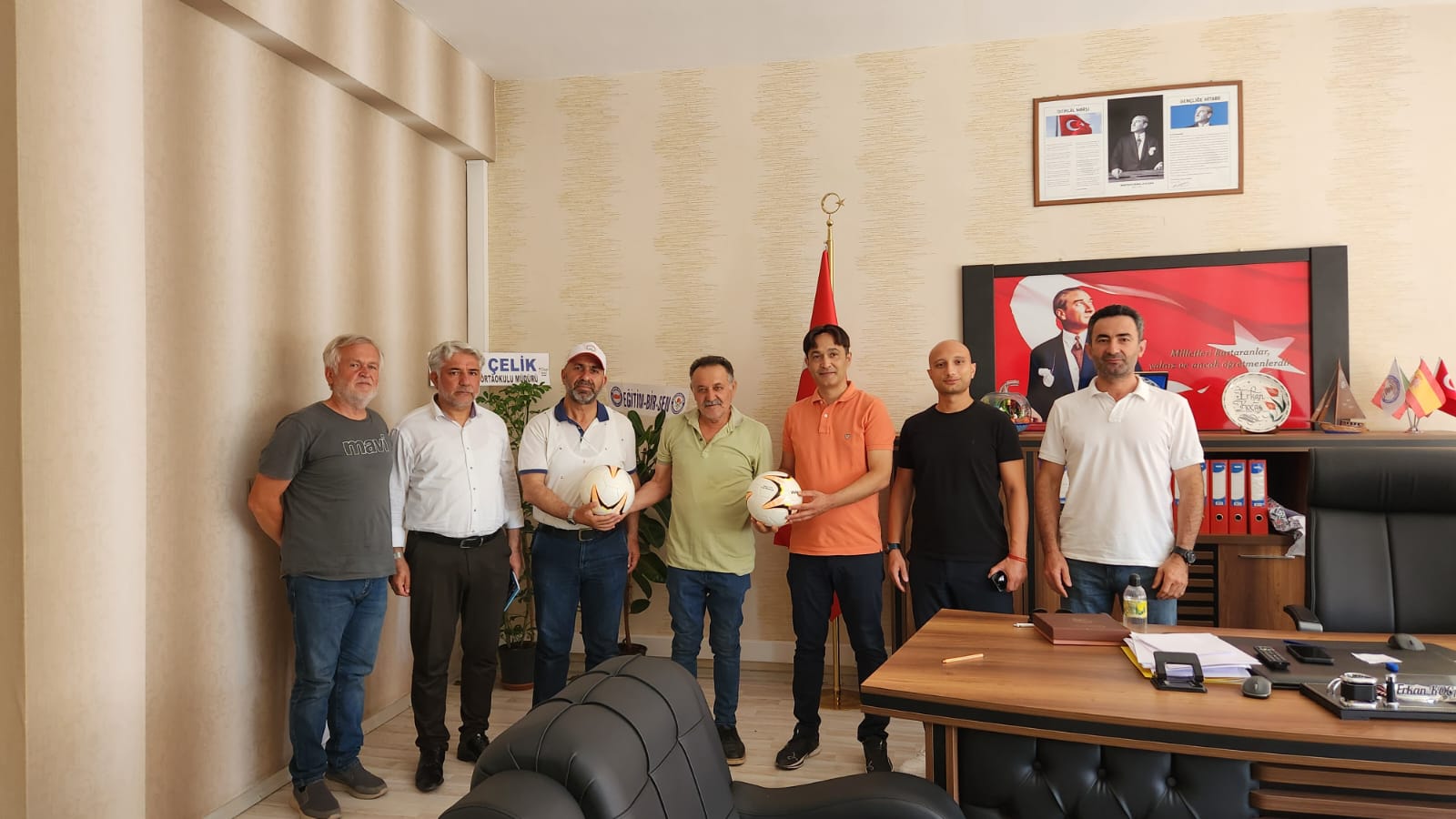  Okul Bahçeleri Yaz Aylarında  Spor Alanına Dönüşüyor: İlk Toplantı Gerçekleştirildi
