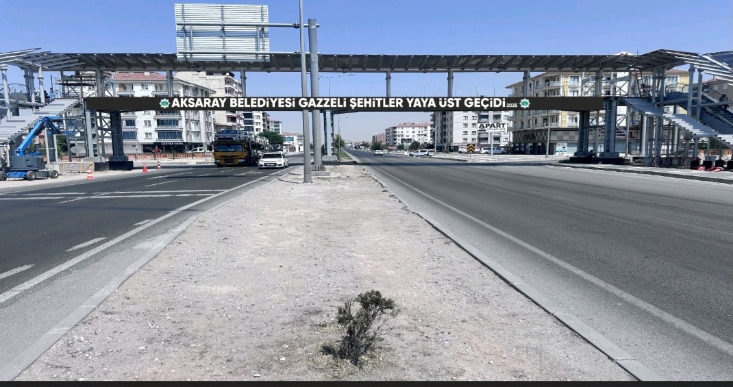 GAZZELİ ŞEHİTLER YAYA ÜST GEÇİDİ PROJESİNDE SONA YAKLAŞILDI