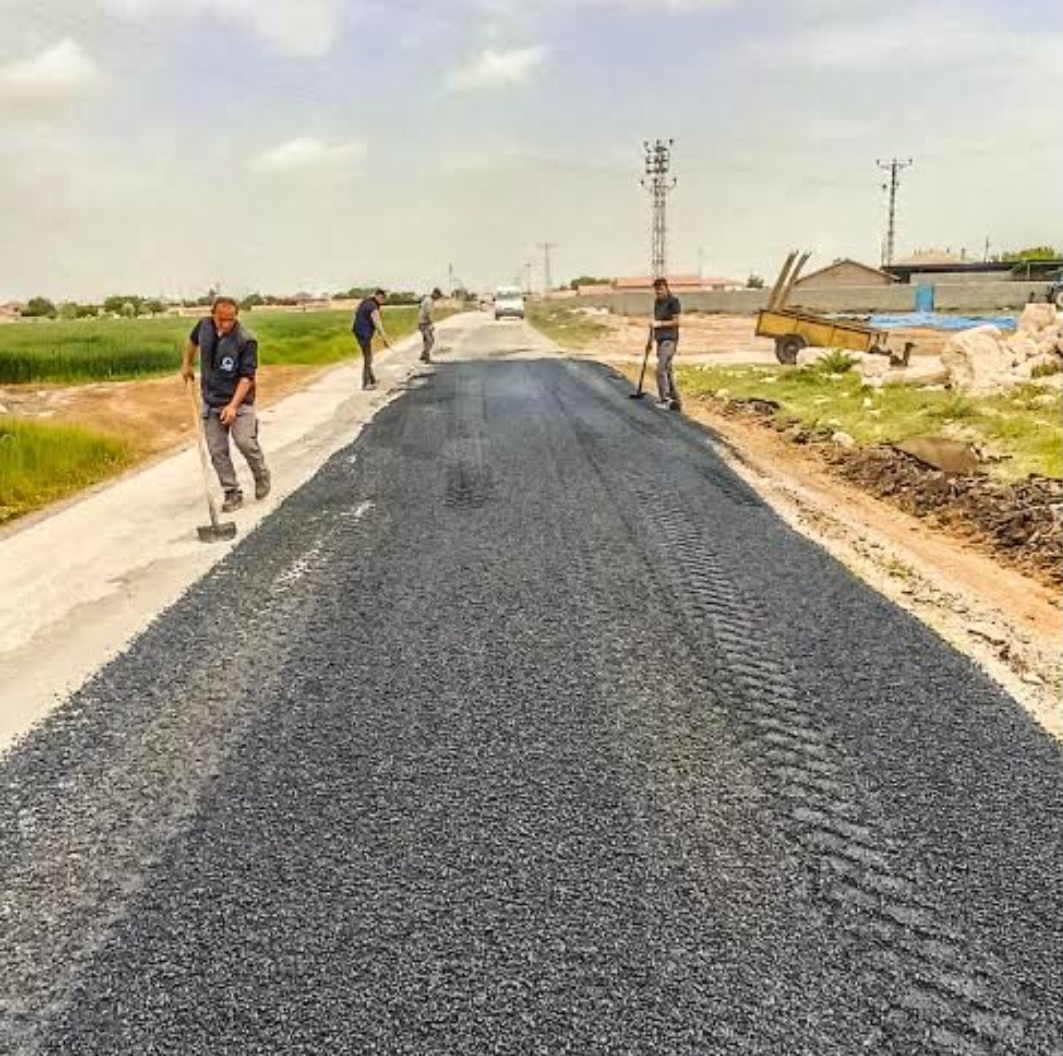 Aksaray'da Köy Yollarında Asfalt Çalışmaları Hızla Devam Ediyor