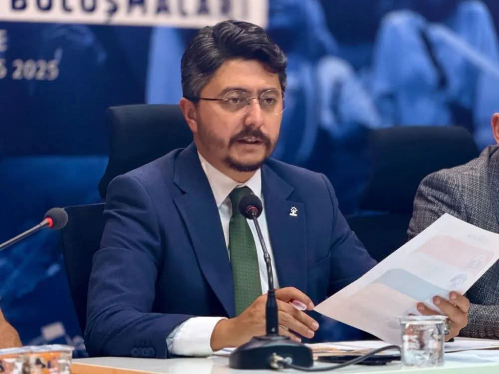 AK Parti Niğde İl Başkanı Mustafa Özdemir Görevden Alındı