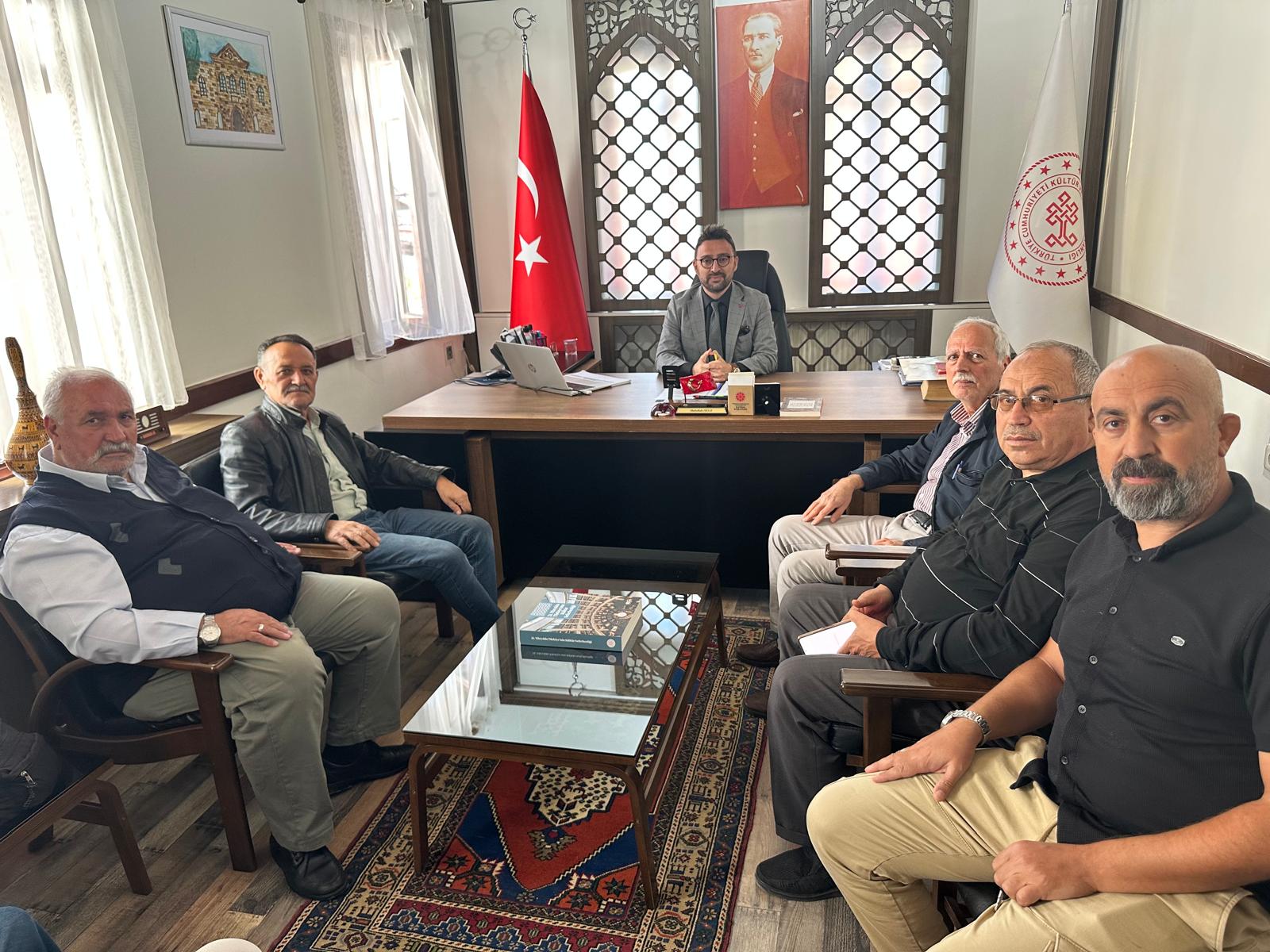 GAZETECİLERDEN KÜLTÜR TURİM İL MÜDÜRÜNE HAYIRLI OLSUN ZİYARETİ