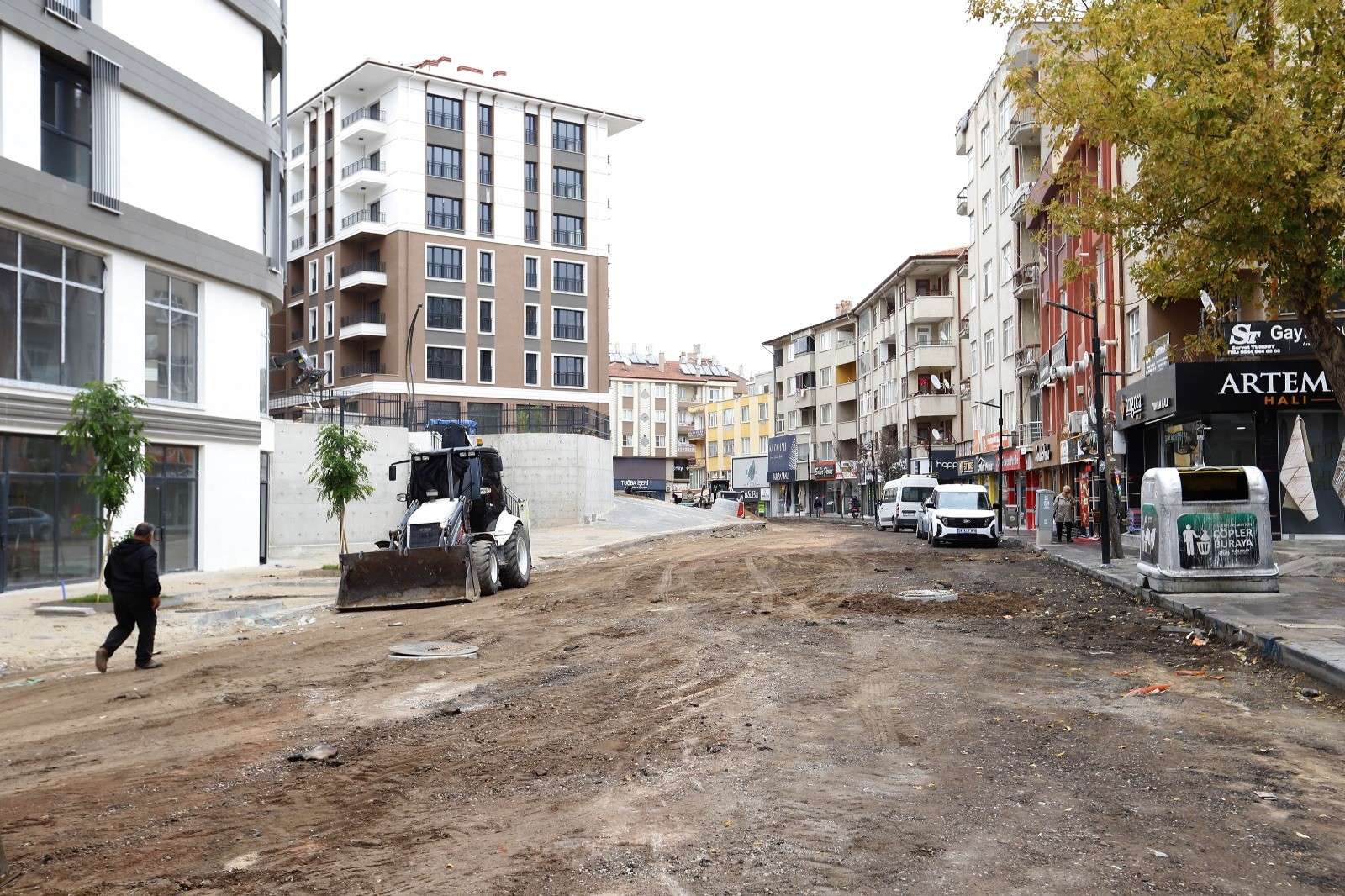 HAMİDİYE KENTSEL DÖNÜŞÜMÜ KALEALTI CADDESİ’NDEKİ YOL YENİLEME ÇALIŞMALARIYLA TAÇLANIYOR