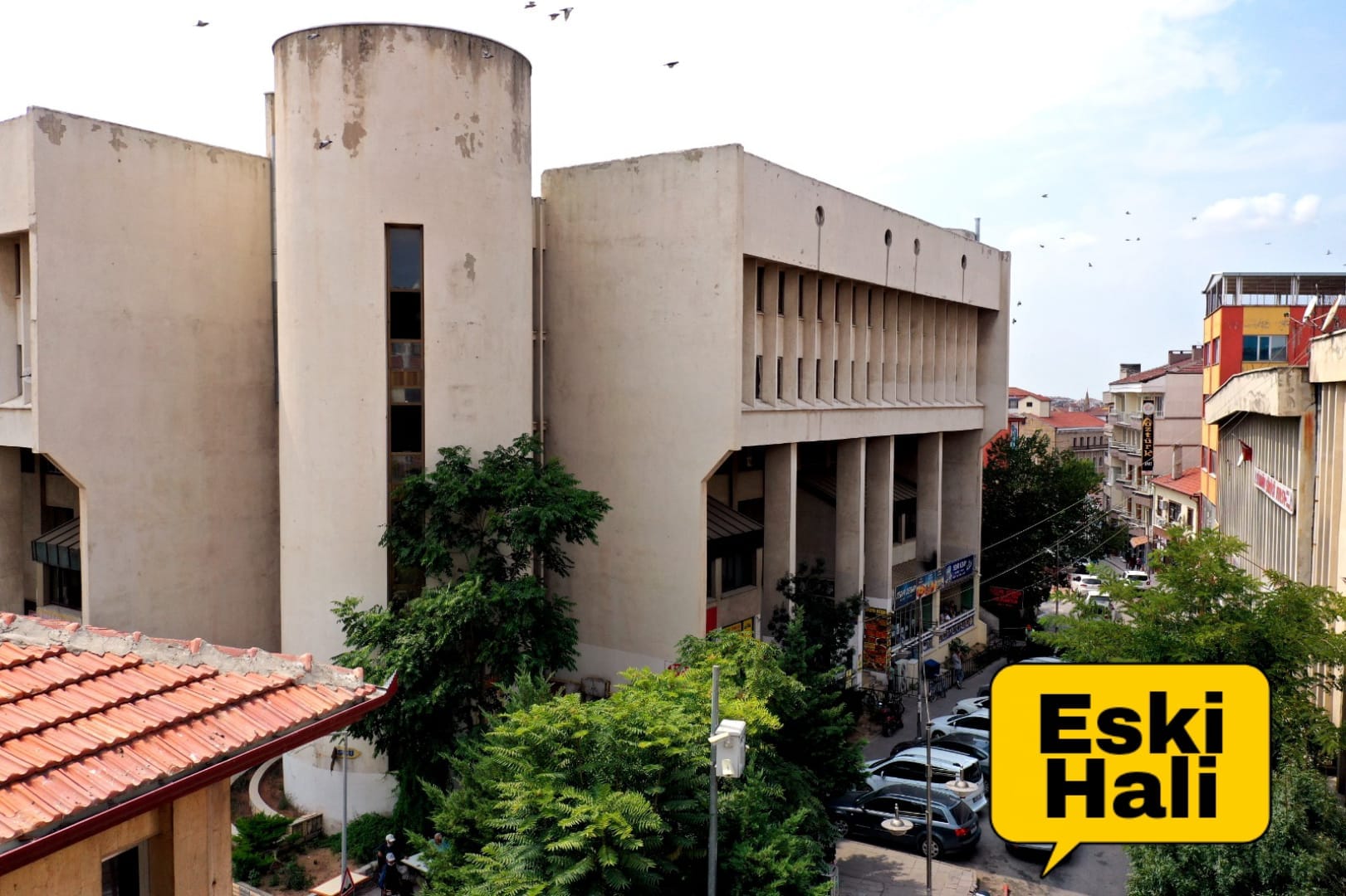 Aksaray'da Eski Tedaş Binası Kentsel Dönüşüm Çalışmaları Devam Ediyor