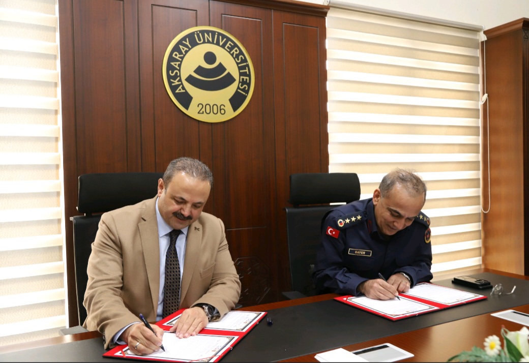 Aksaray Üniversitesi ile İl Jandarma Komutanlığı    arasında iş birliği protokolü imzalandı
