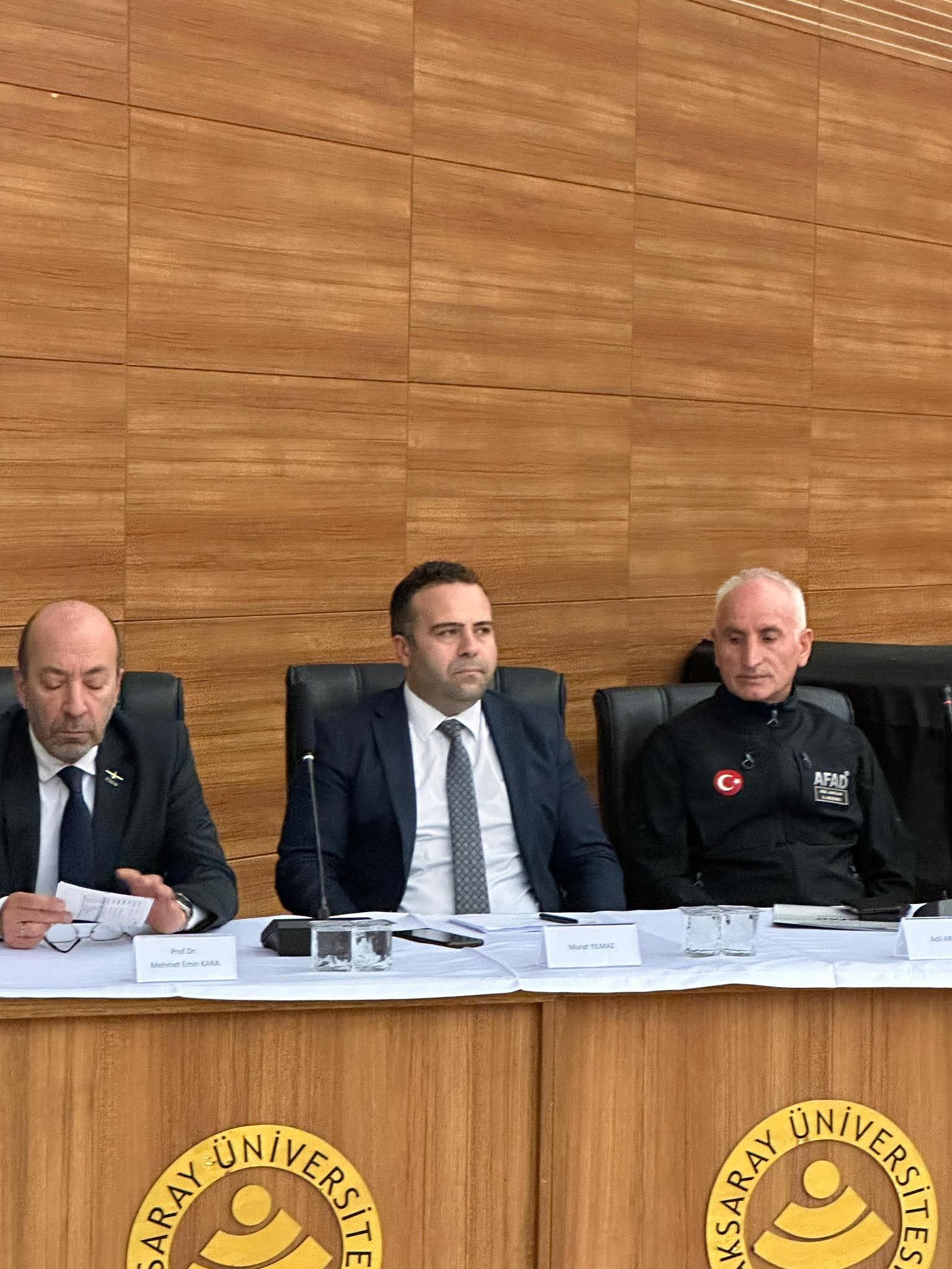 ASÜ'DE 6 ŞUBAT DEPREMİNİ ANMA PROGRAMI GERÇEKLEŞTİ