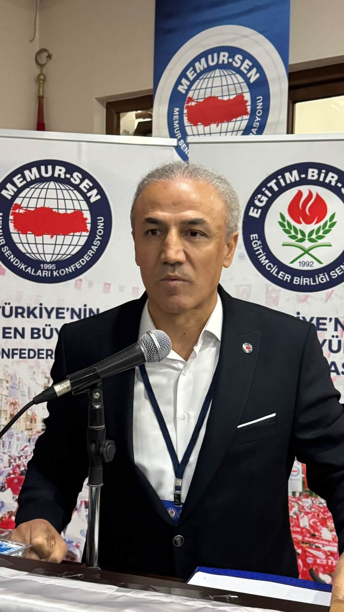 Eğitim-Bir-Sen Aksaray’da Murat Görmez güven tazeledi